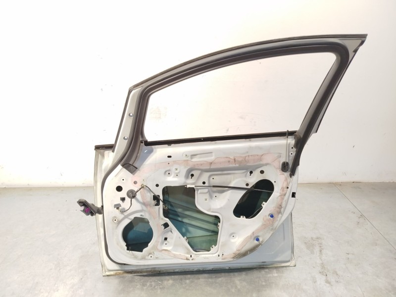 Recambio de puerta delantera derecha para opel astra j (p10) 1.7 cdti (68) referencia OEM IAM 13330766  