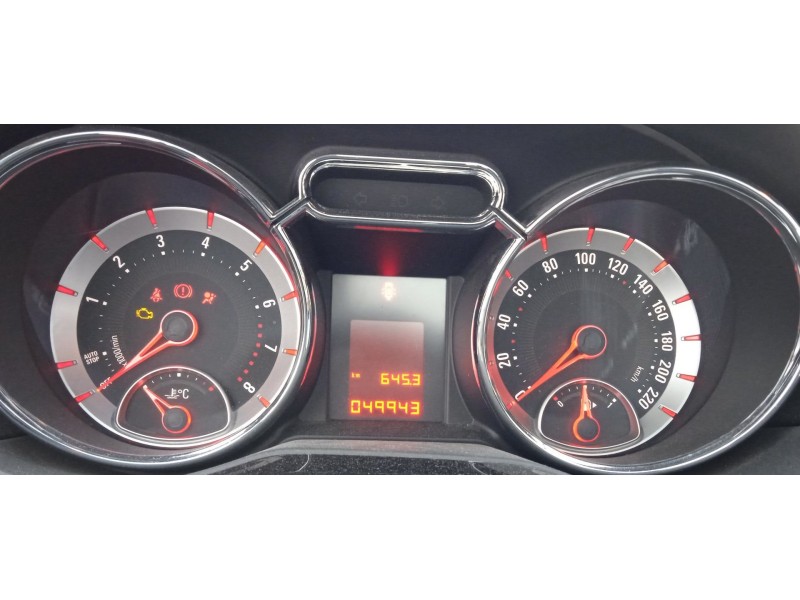 Recambio de cuadro instrumentos para opel adam (m13) 1.4 referencia OEM IAM 39004981  