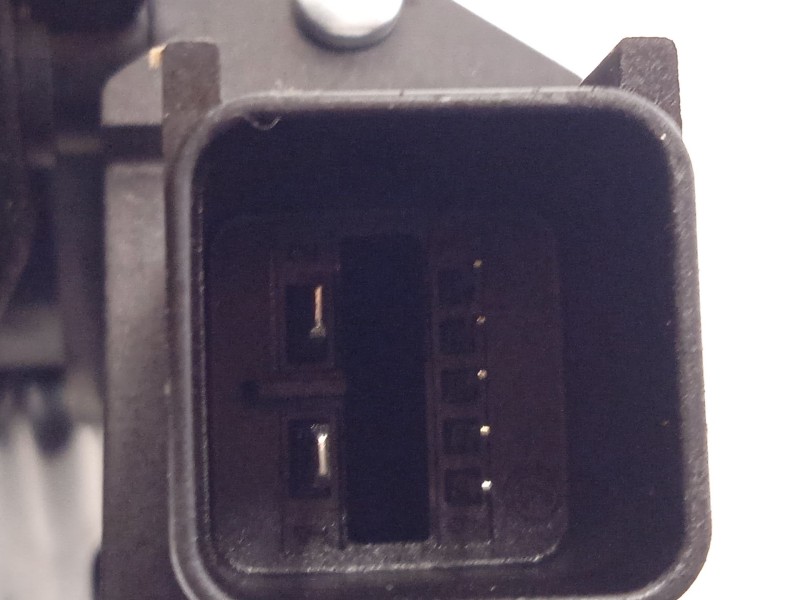 Recambio de elevalunas delantero izquierdo para opel adam (m13) 1.4 referencia OEM IAM 13350349 20951581 