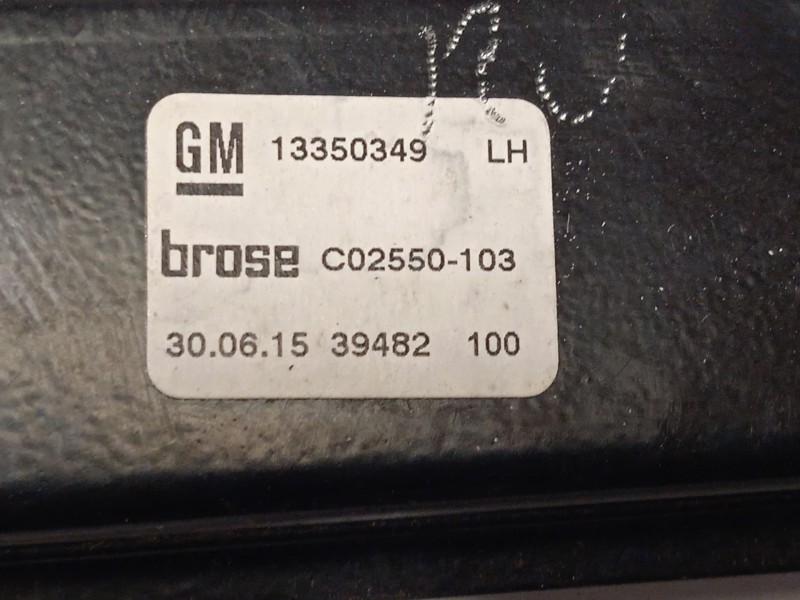 Recambio de elevalunas delantero izquierdo para opel adam (m13) 1.4 referencia OEM IAM 13350349 20951581 
