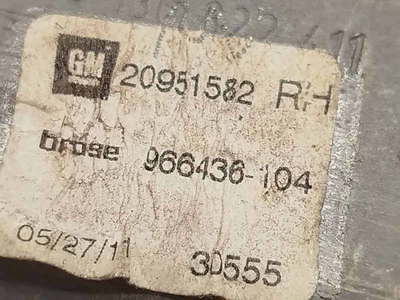 Recambio de elevalunas delantero derecho para opel astra j (p10) 1.7 cdti (68) referencia OEM IAM 13350759 20951582 