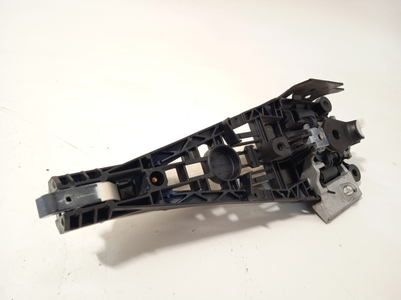 Recambio de maneta exterior delantera izquierda para opel adam (m13) 1.4 referencia OEM IAM 13504025  