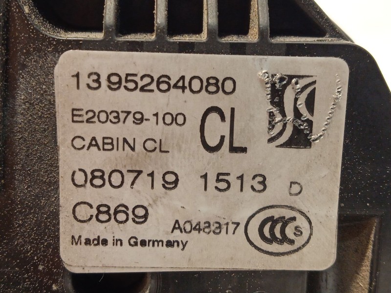 Recambio de cerradura puerta delantera derecha para peugeot boxer furgoneta 2.0 bluehdi 130 referencia OEM IAM 1395264080  