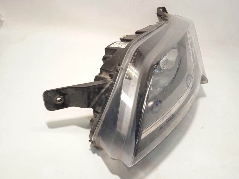 Recambio de faro izquierdo para peugeot boxer furgoneta 2.0 bluehdi 130 referencia OEM IAM 1394428080 1682748780 1631998680