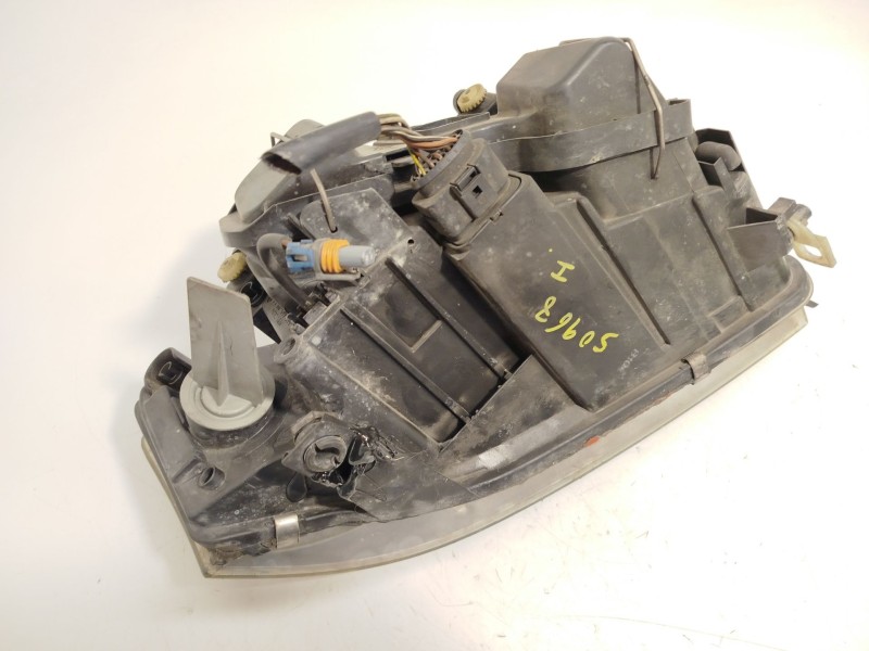 Recambio de faro izquierdo para audi a6 c5 (4b2, 4b4) 2.5 tdi referencia OEM IAM 4B0941029K  