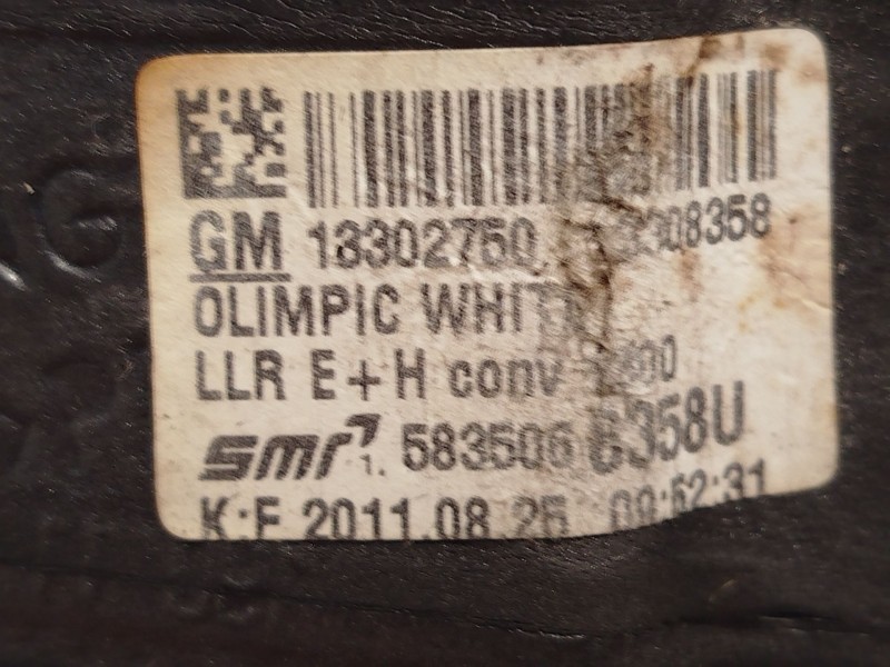 Recambio de retrovisor derecho para opel astra j (p10) 1.7 cdti (68) referencia OEM IAM 13302750  