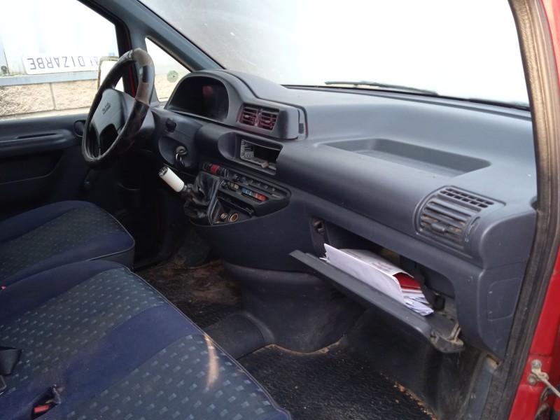 peugeot expert (224_) del año 2000