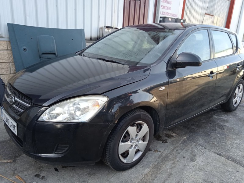 kia cee´d hatchback (ed) del año 2009