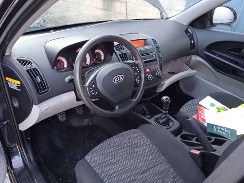 kia cee´d hatchback (ed) del año 2009