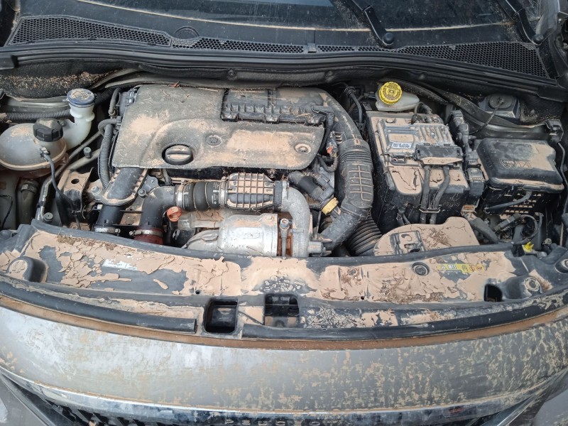 peugeot 2008 i (cu_) del año 2017