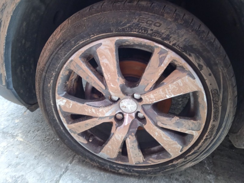 peugeot 2008 i (cu_) del año 2017