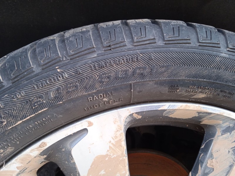 peugeot 2008 i (cu_) del año 2017