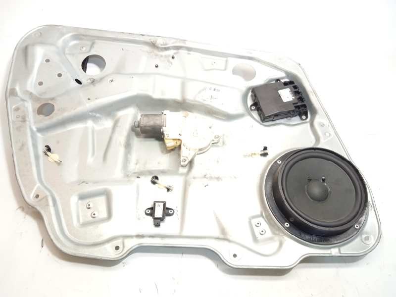 ELEVALUNAS DELANTERO IZQUIERDO A2518200742 2518200742