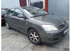 toyota corolla (_e12_) del año 2005