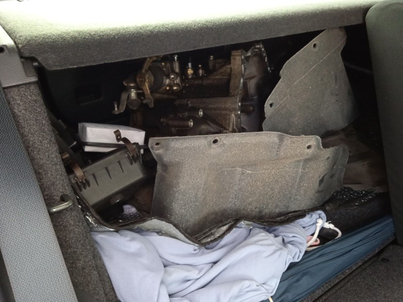 toyota corolla (_e12_) del año 2005