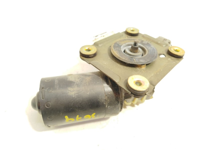 Recambio de motor limpia delantero para ford maverick (ml) gl referencia OEM IAM 288100F000  9390332378