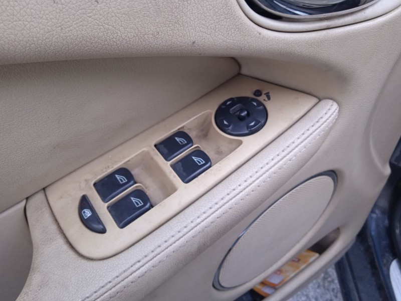 jaguar x-type i (x400) del año 2006