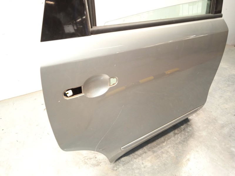 Recambio de puerta trasera derecha para nissan note (e11, ne11) 1.5 dci referencia OEM IAM H21009U0MA  