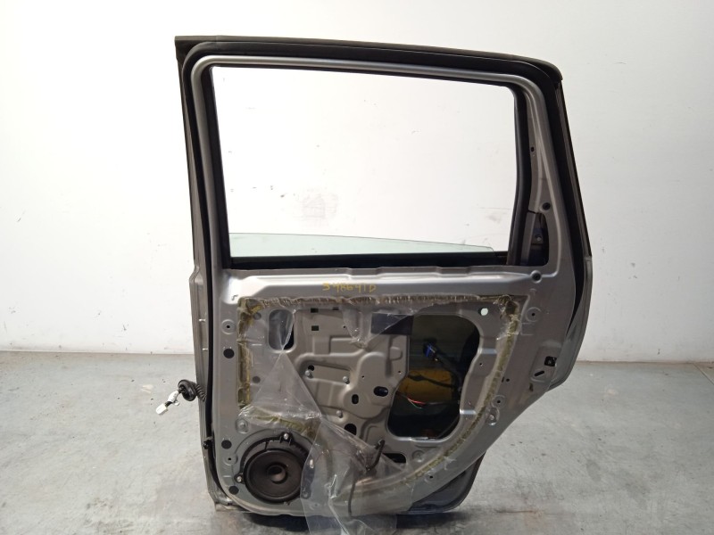 Recambio de puerta trasera derecha para nissan note (e11, ne11) 1.5 dci referencia OEM IAM H21009U0MA  