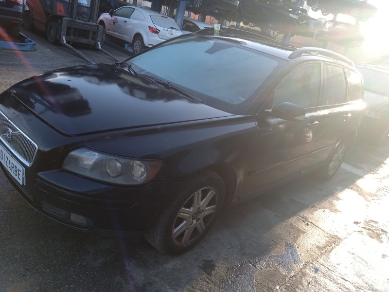 volvo v50 (545) del año 2005