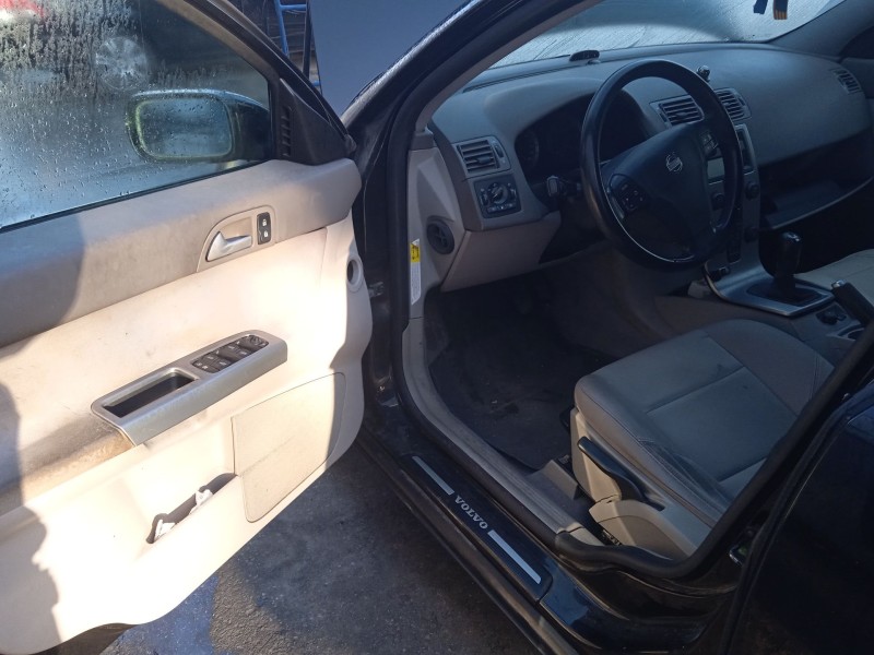 volvo v50 (545) del año 2005