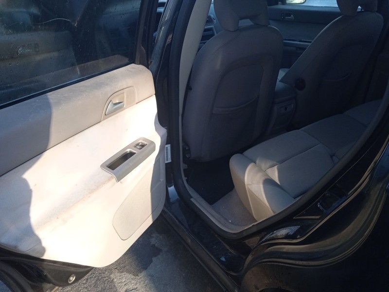 volvo v50 (545) del año 2005