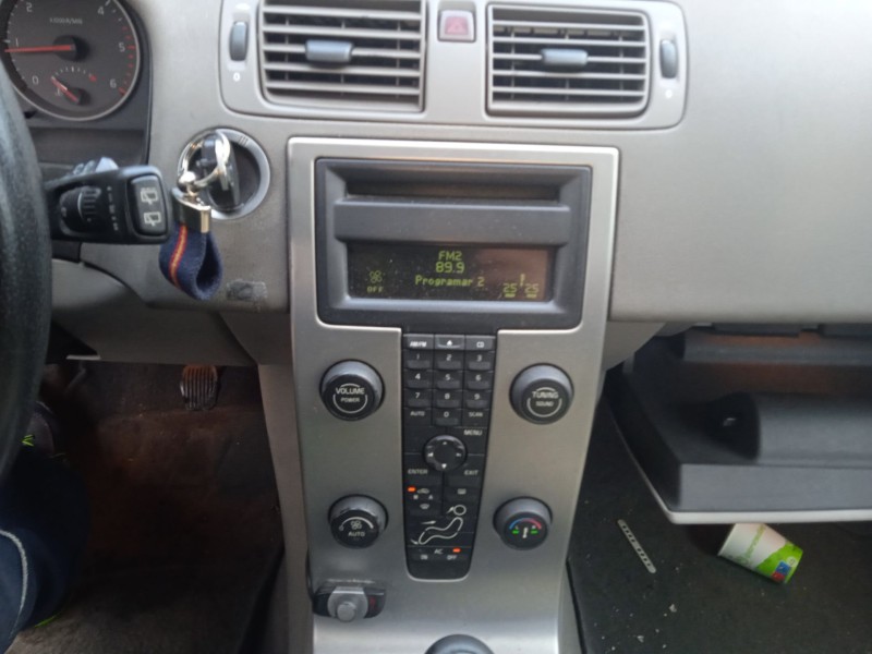 volvo v50 (545) del año 2005