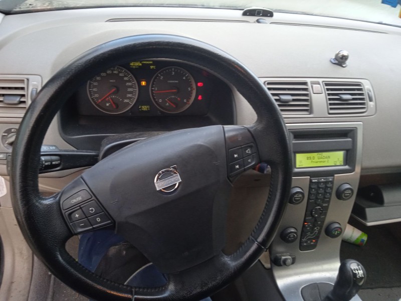 volvo v50 (545) del año 2005