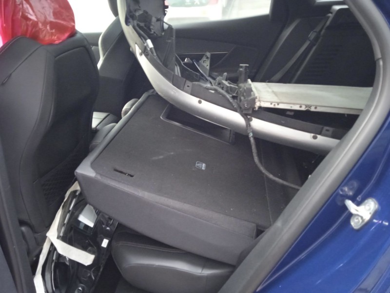 peugeot 3008 ii suv (mc_, mr_, mj_, m4_) del año 2017