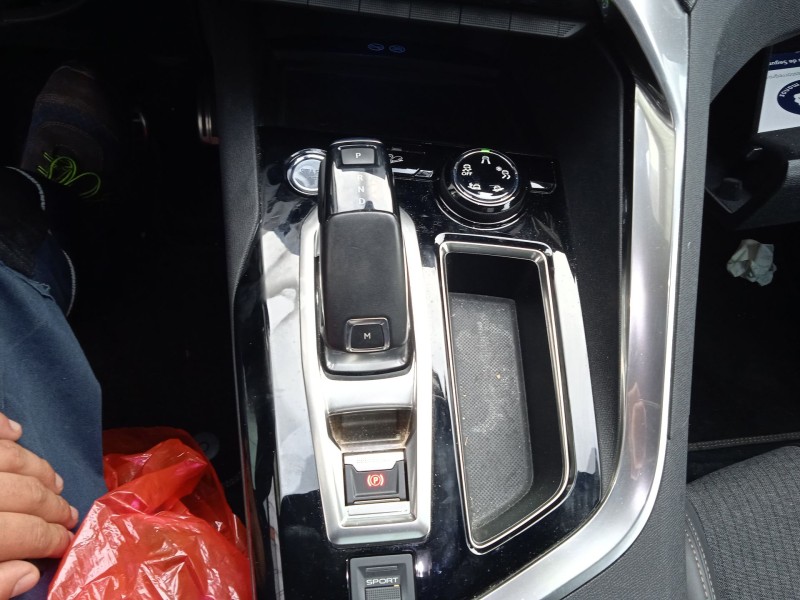 peugeot 3008 ii suv (mc_, mr_, mj_, m4_) del año 2017