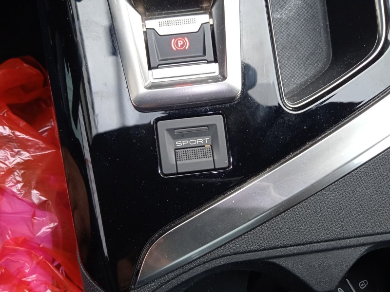 peugeot 3008 ii suv (mc_, mr_, mj_, m4_) del año 2017