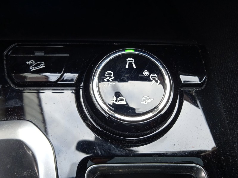 peugeot 3008 ii suv (mc_, mr_, mj_, m4_) del año 2017