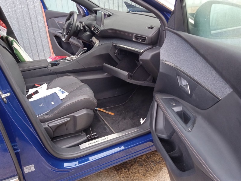 peugeot 3008 ii suv (mc_, mr_, mj_, m4_) del año 2017