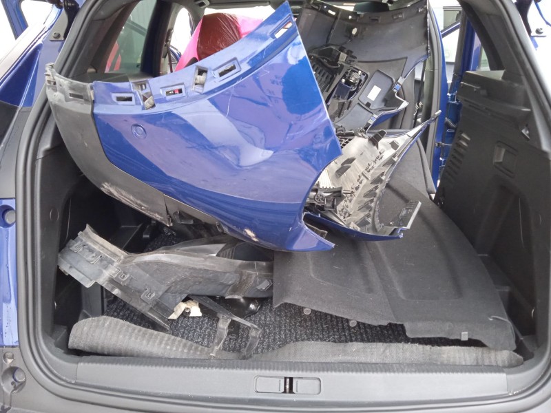 peugeot 3008 ii suv (mc_, mr_, mj_, m4_) del año 2017