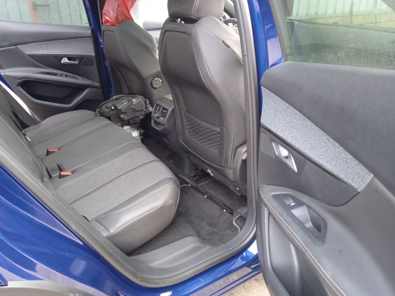 peugeot 3008 ii suv (mc_, mr_, mj_, m4_) del año 2017