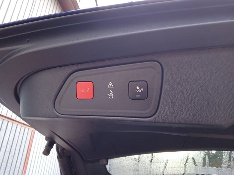 peugeot 3008 ii suv (mc_, mr_, mj_, m4_) del año 2017