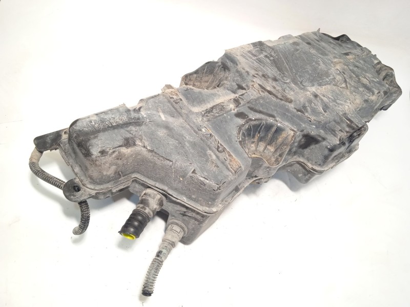 Recambio de deposito aditivo fap adblue para peugeot boxer furgoneta 2.0 bluehdi 130 referencia OEM IAM 9818716680  