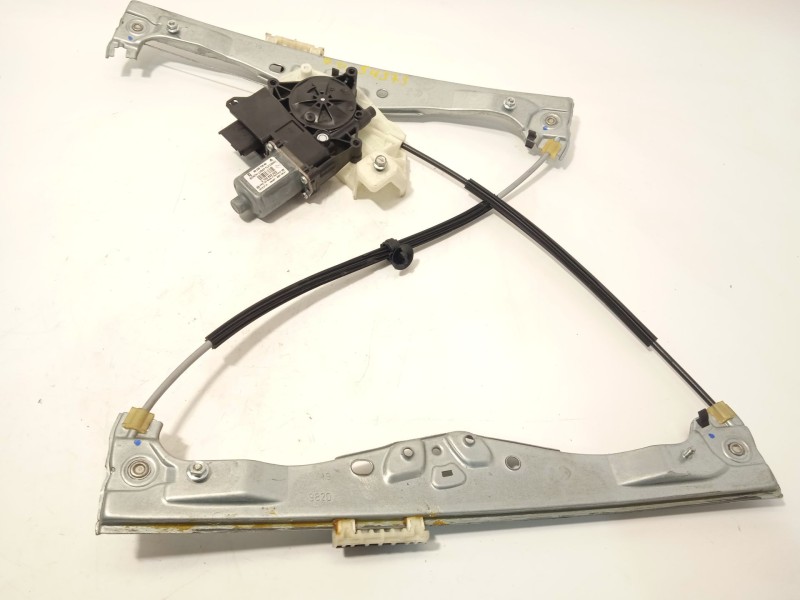 ELEVALUNAS DELANTERO DERECHO 9832873680 0130823322