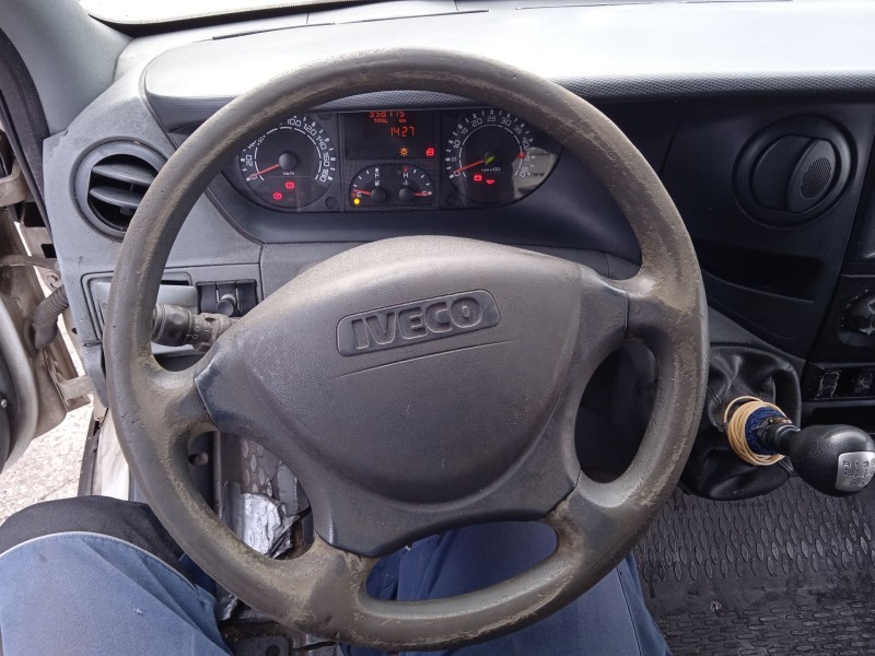 iveco daily iv caja/chasis del año 2008