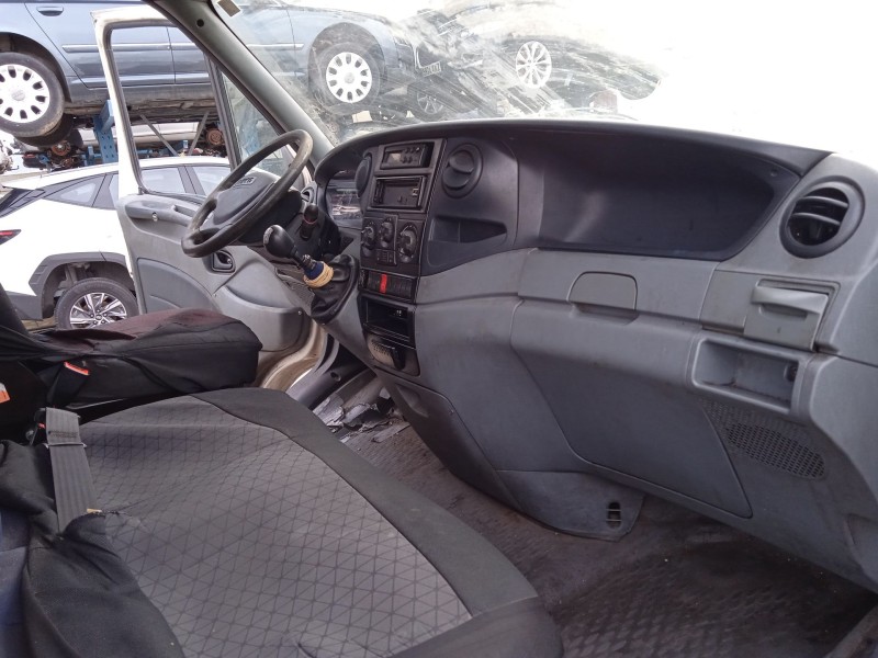 iveco daily iv caja/chasis del año 2008