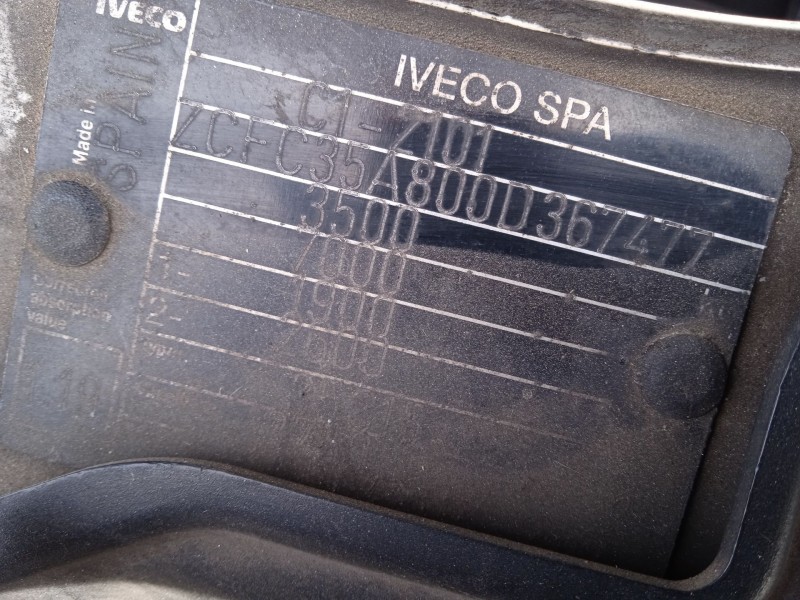 iveco daily iv caja/chasis del año 2008