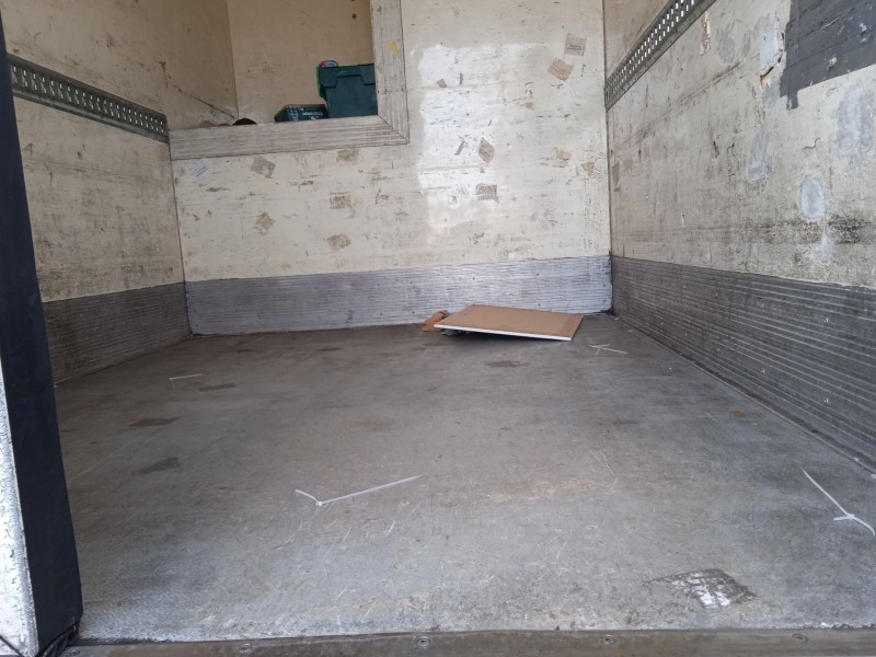 iveco daily iv caja/chasis del año 2008