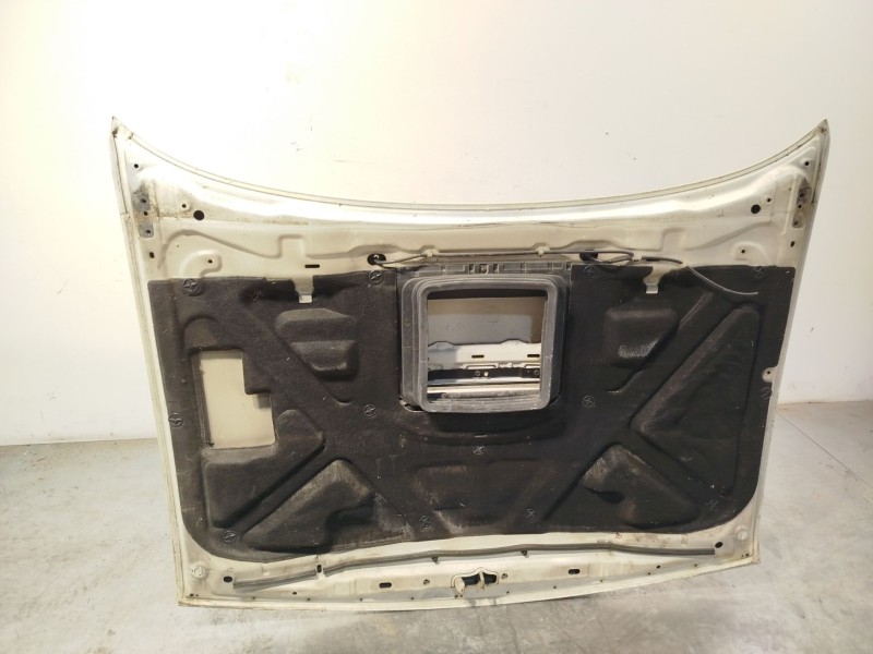 Recambio de capot para ford maverick (ml) gl referencia OEM IAM 1960103  