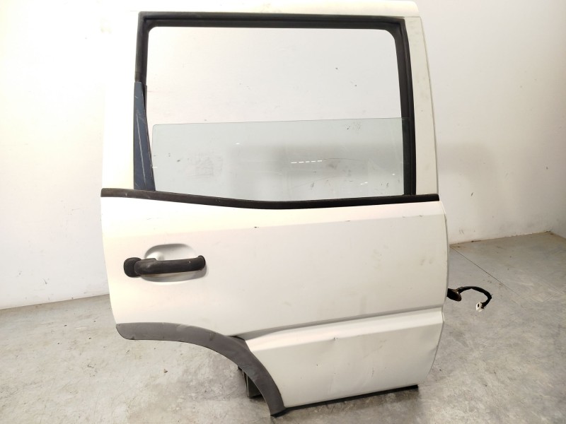 Recambio de puerta trasera derecha para ford maverick (ml) gl referencia OEM IAM 1960157  
