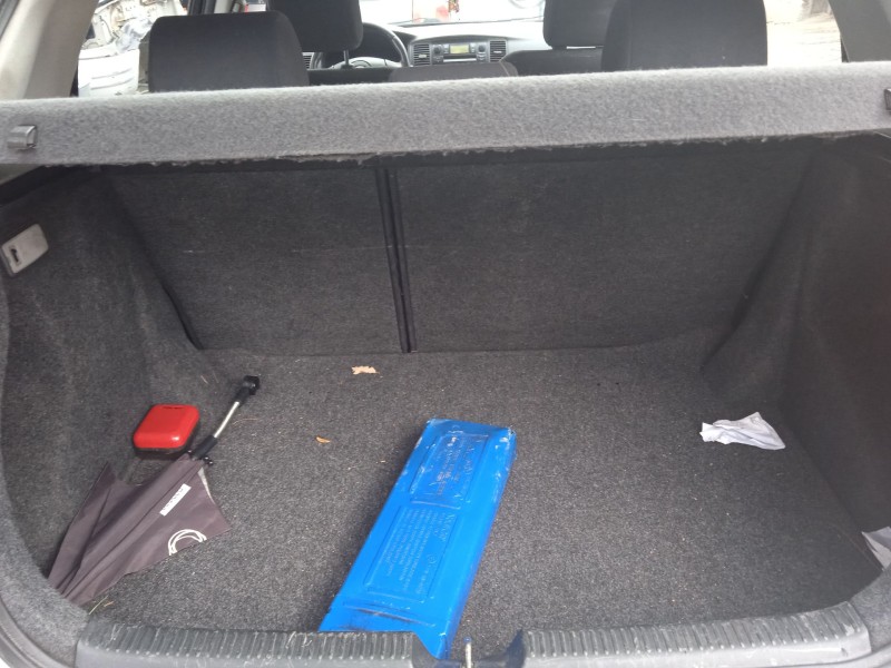 toyota corolla (_e12_) del año 2002