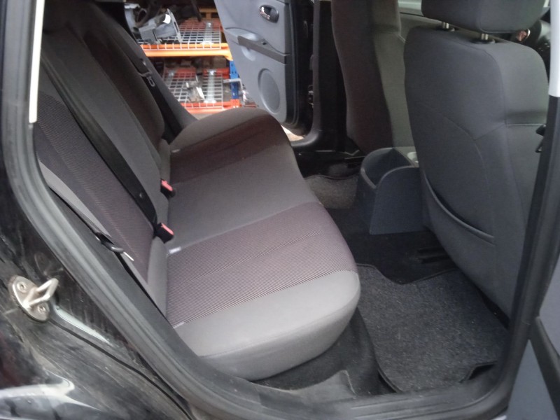 toyota corolla (_e12_) del año 2002