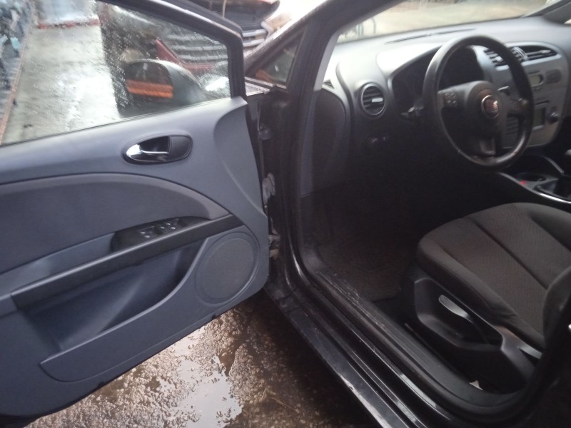 toyota corolla (_e12_) del año 2002