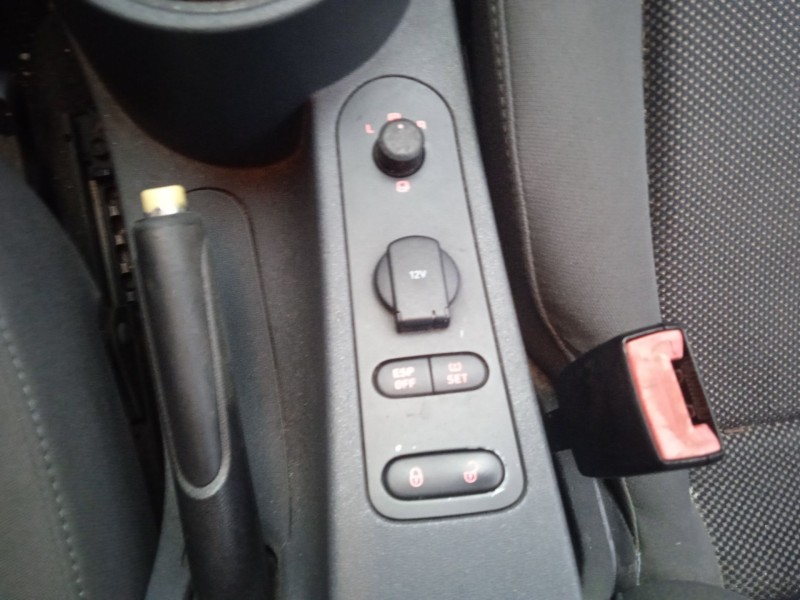 toyota corolla (_e12_) del año 2002