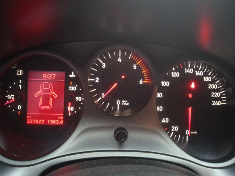 toyota corolla (_e12_) del año 2002