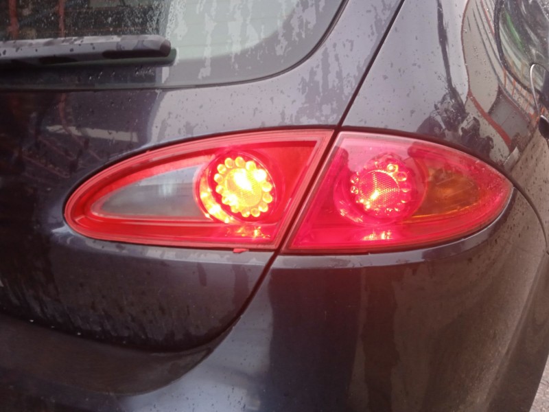 toyota corolla (_e12_) del año 2002